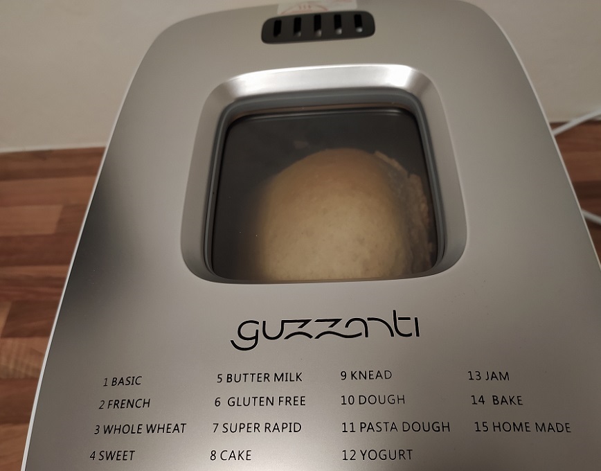 Recenze pekárny Guzzanti GZ 635: Domácí prostě chutná nejlíp Domácí pekárna Guzzanti