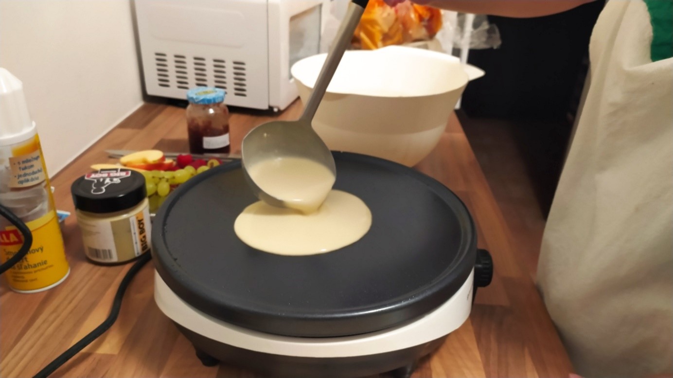 Recenze palačinkovače GZ 605: Palačinky na tisíc způsobů Palacinkovac_Guzzanti_GZ605-03