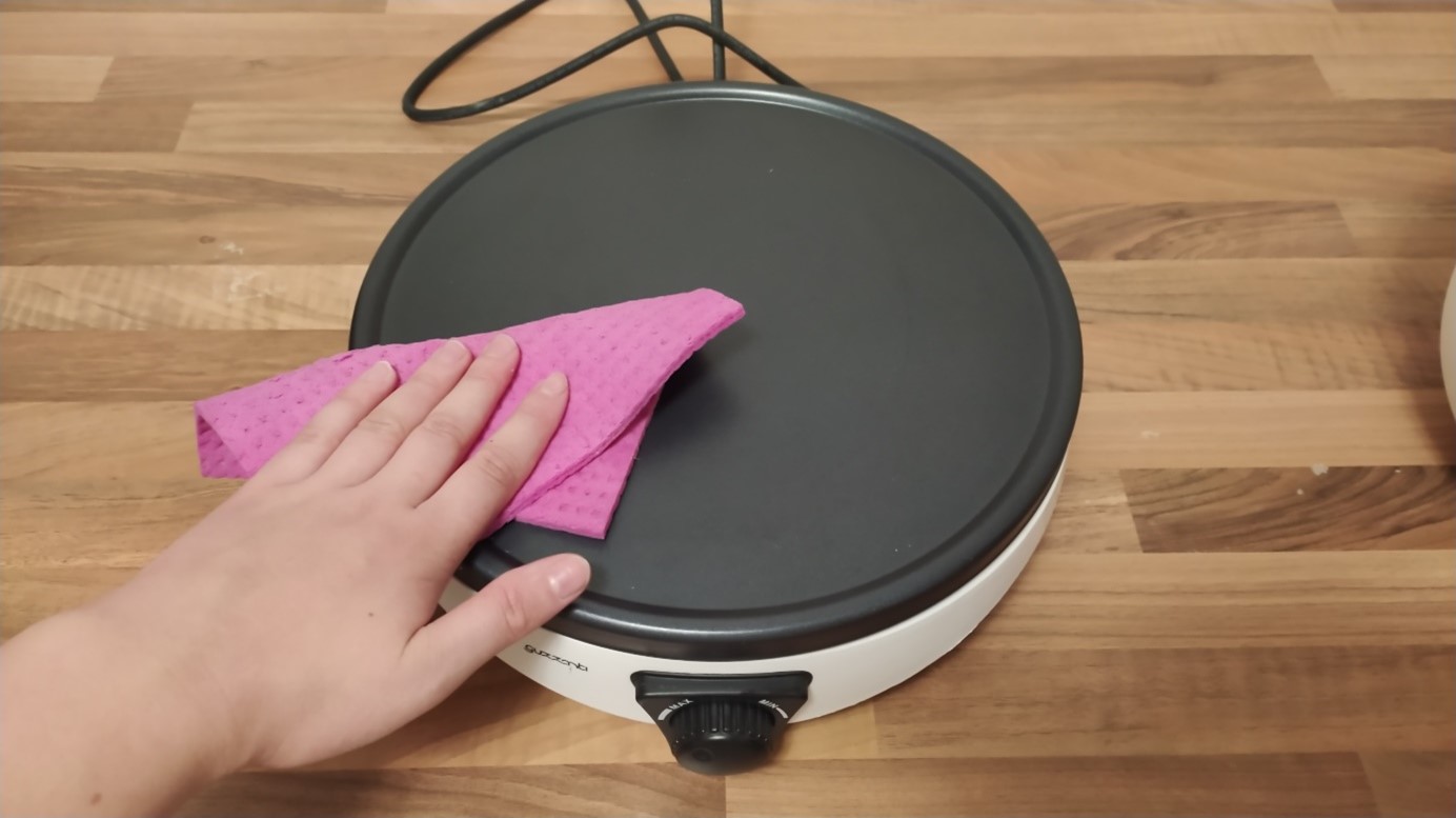 Recenze palačinkovače GZ 605: Palačinky na tisíc způsobů Palacinkovac_Guzzanti_GZ605-08