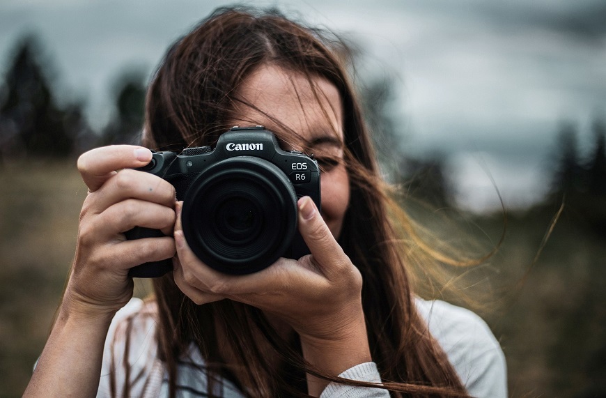 Canon_EOS_R6-01