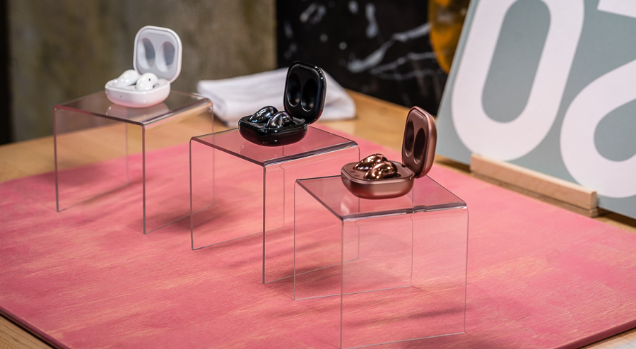 Recenze sluchátek Samsung Galaxy Buds Live: Šperky v uších Samsung Galaxy Buds Live
