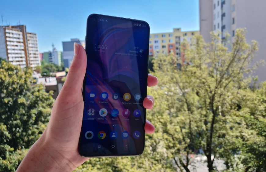 Recenze TCL 10L: Dobrý výkon za dobrou cenu mobilní telefon TCL 10L