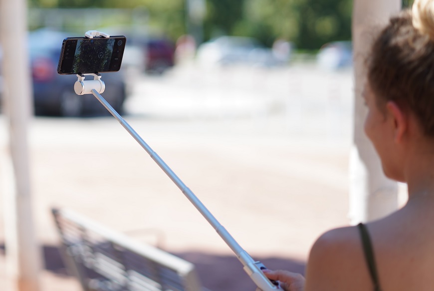 Recenze chytré selfie tyče Pictar: Rolls-Royce mezi selfie tyčemi Selfie_tyc_Pictar-06