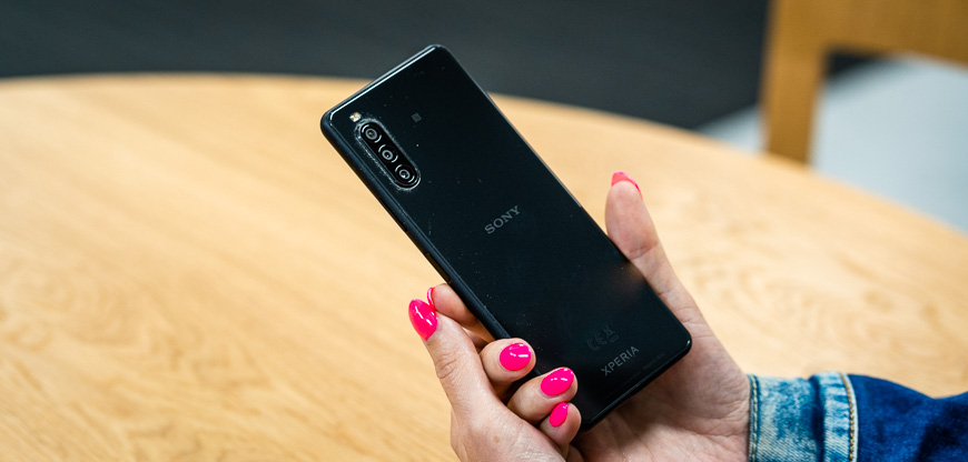 Recenze Sony Xperia 10 II: Vlastně slušný smartphone 20_Sony_Xperia_10_II