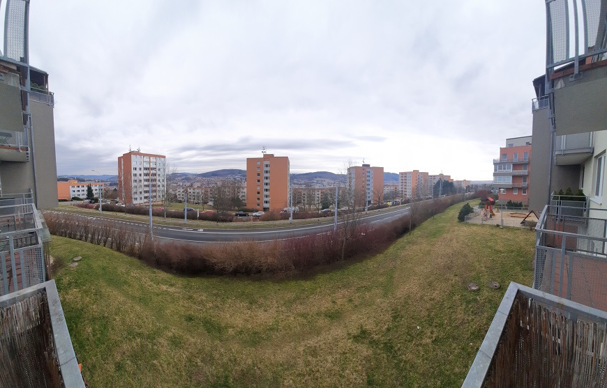 Recenze Samsung Galaxy A51: Duhový frajer ze střední třídy Samsung Galaxy A51 - panorama