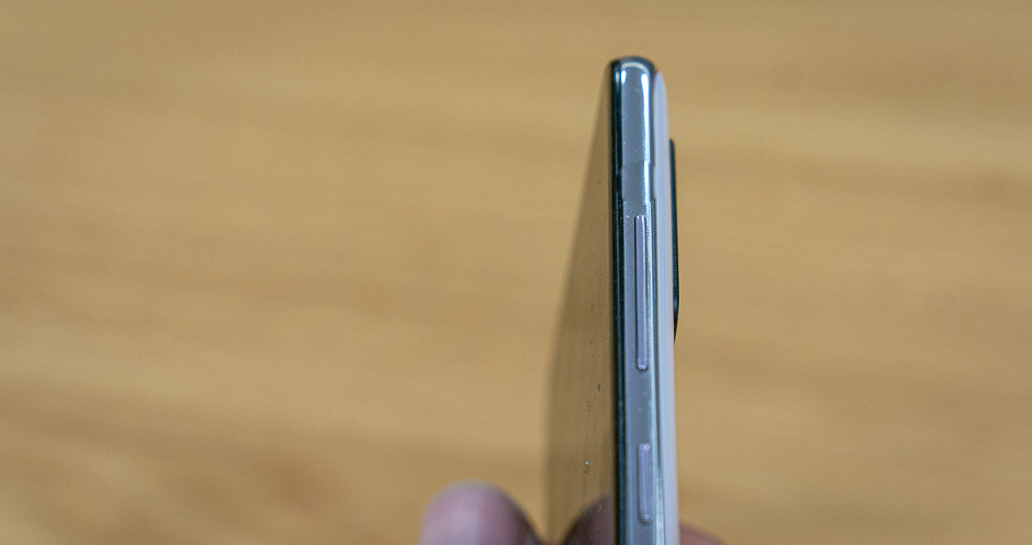 Recenze Samsung Galaxy A51: Duhový frajer ze střední třídy Samsung Galaxy A51