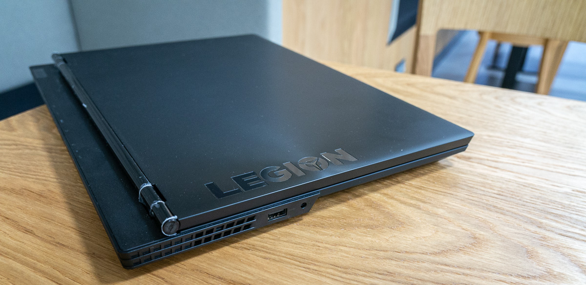 Recenze Lenovo Legion Y530: notebook připravený do akce! Recenze_notebooku_Lenovo_Legion_Y530_8
