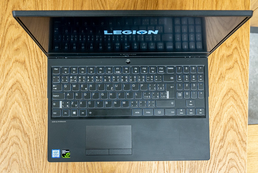 Recenze Lenovo Legion Y530: notebook připravený do akce! Recenze_notebooku_lenovo_Legion_y530_3
