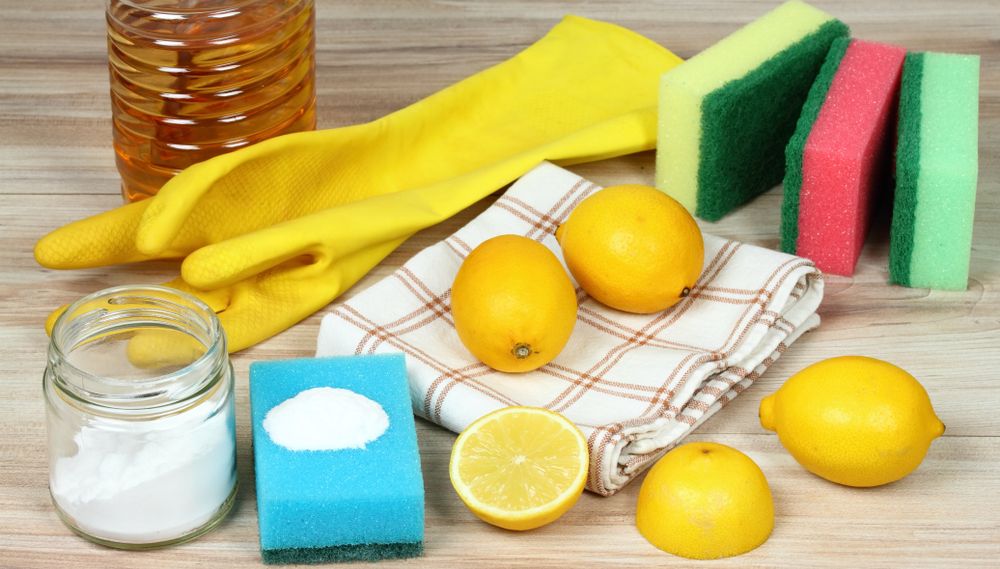 Čím vyčistit žehličku - mix pomůcek