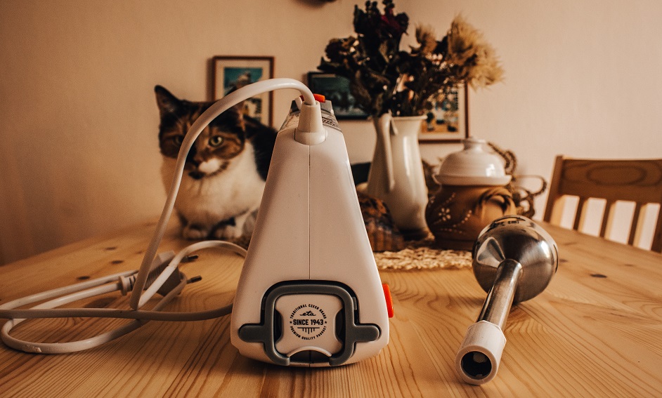 Recenze šlehače ETA Lento 1051: Designový retro elegán, kterého si zamilujete! ETA Lento 1051 90000