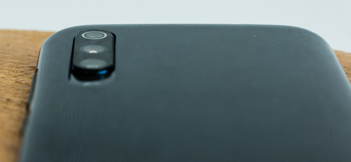 Recenze Xiaomi Mi 9: TOP smartphone za výbornou cenu mobilní telefon Xiaomi Mi 9