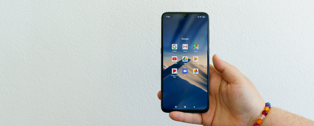 Recenze Xiaomi Mi 9: TOP smartphone za výbornou cenu mobilní telefon Xiaomi Mi 9