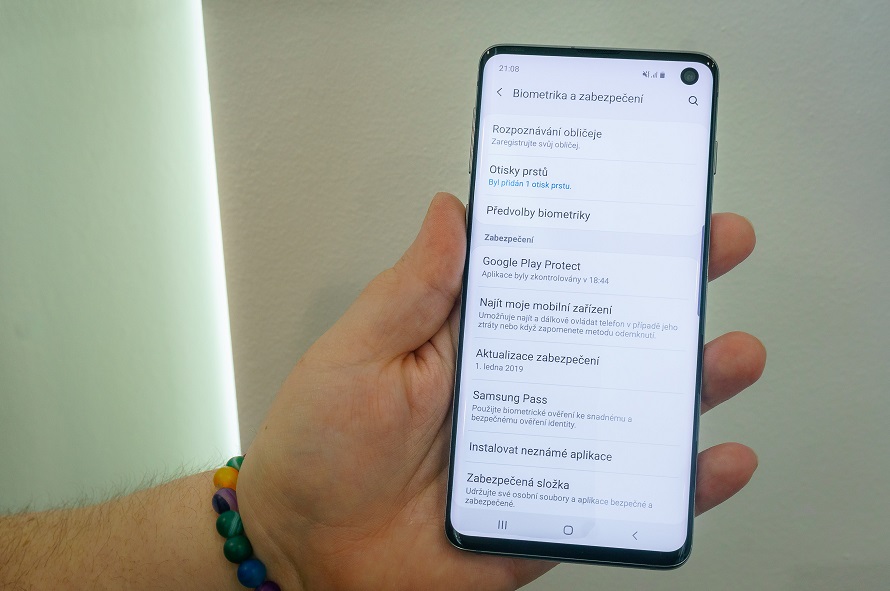 První dojmy: Samsung Galaxy S10 bude pecka! Samsung_Galaxy_S10_123
