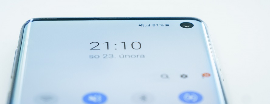 První dojmy: Samsung Galaxy S10 bude pecka! Samsung_Galaxy_S10_prustrel
