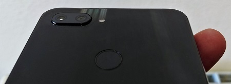 ctecka_Xiaomi_Mi-8_lite