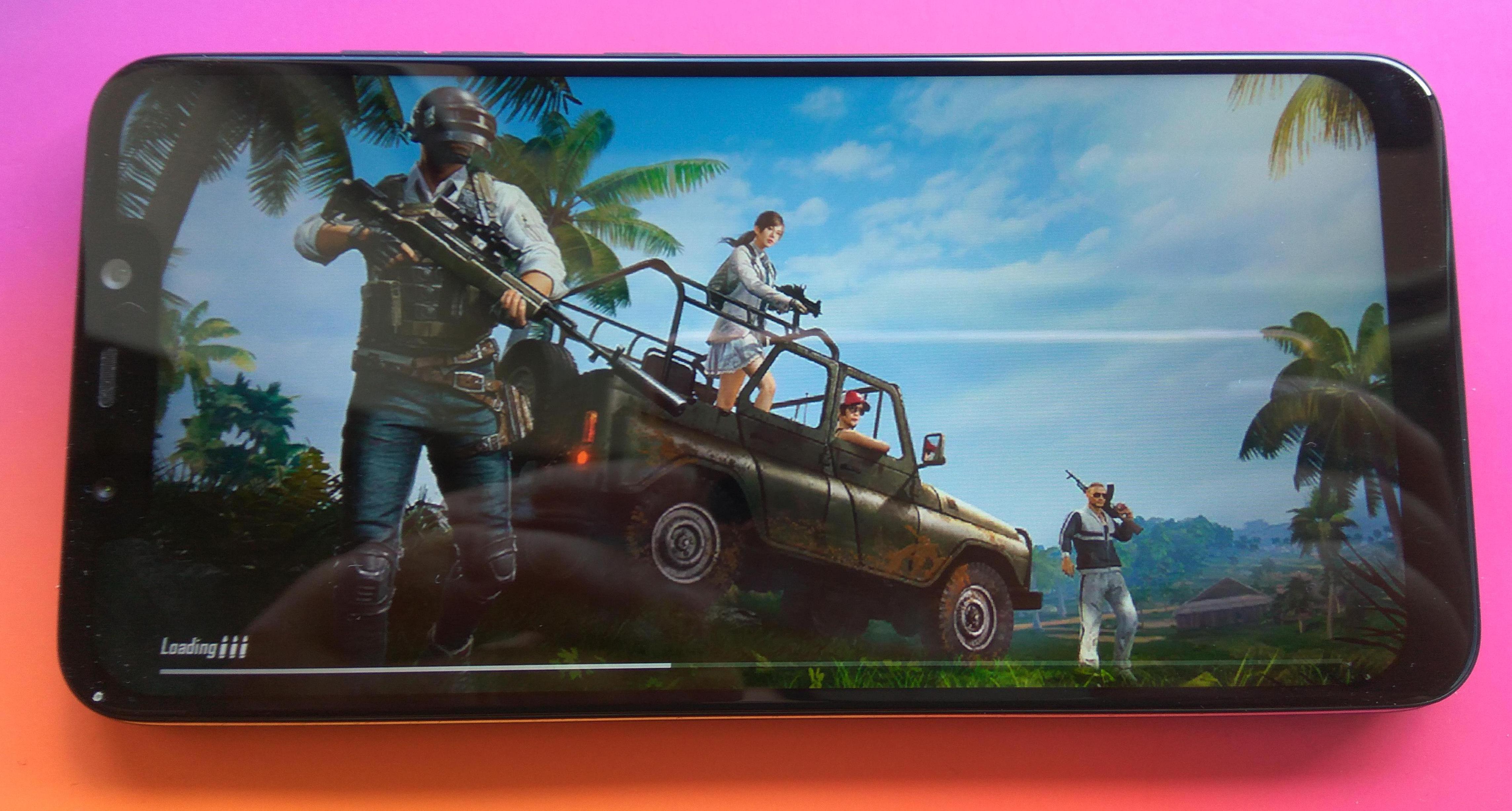 Xiaomi PocoPhone F1 - hra PUBG