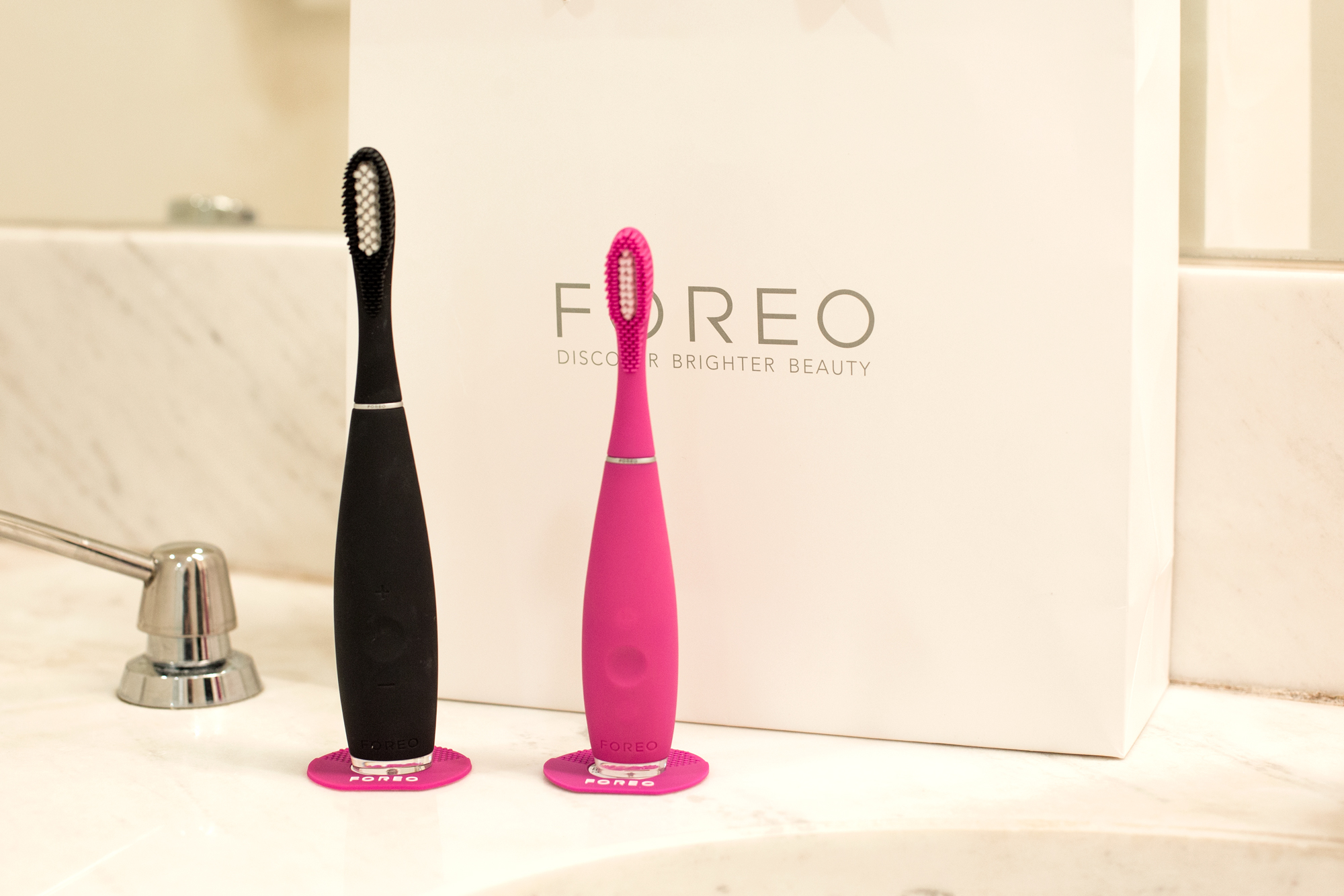 Foreo ISSA 2 a ISSA mini 2: Podíváme se vám na zoubek