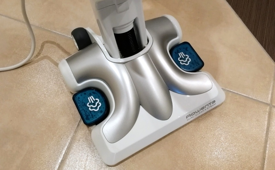 Rowenta Clean & Steam RY7557WH: Vy ještě vytíráte ručně? Rowenta Clean & Steam RY7557