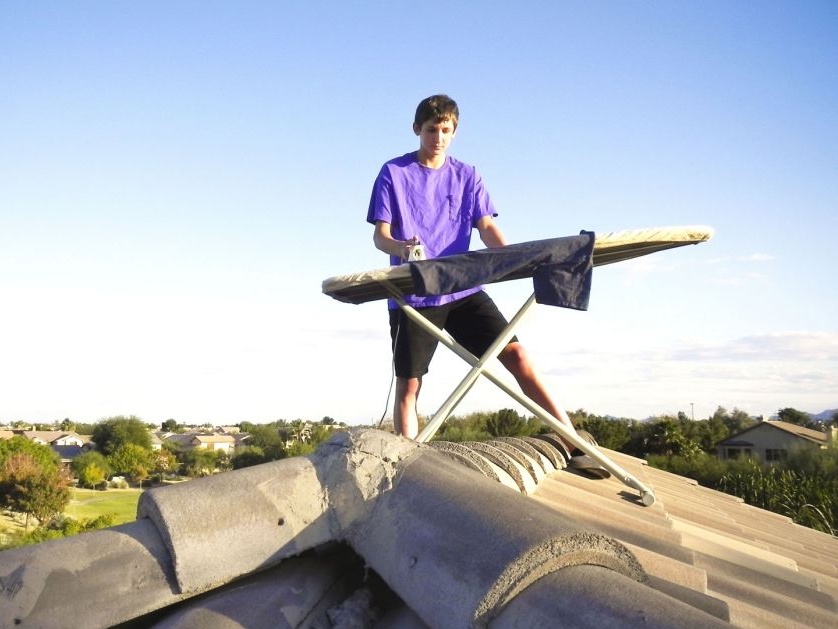 Extrémní žehlení: co bude příště? Extreme ironing