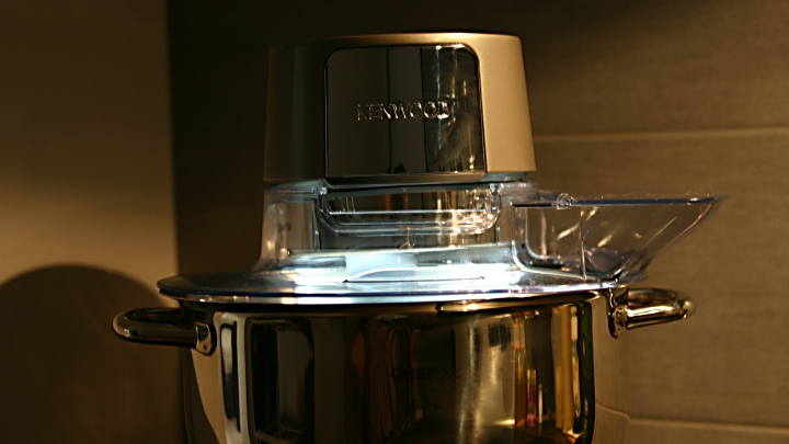 Kenwood Chef XL Titanium: Nadvláda robotů v kuchyni Kenwood Chef XL Titanium