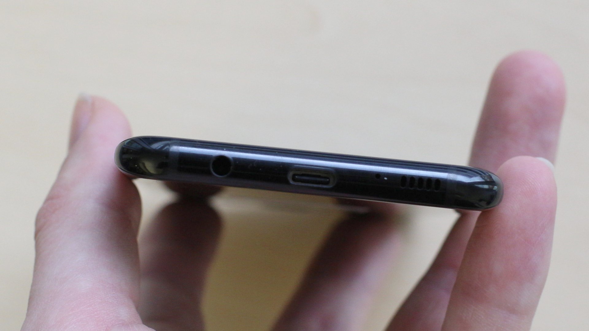 S8 konektory