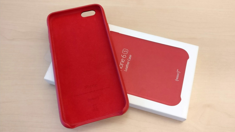 iPhone 7 (PRODUCT)RED jde do boje s AIDS iPhone PRODUCT(RED)