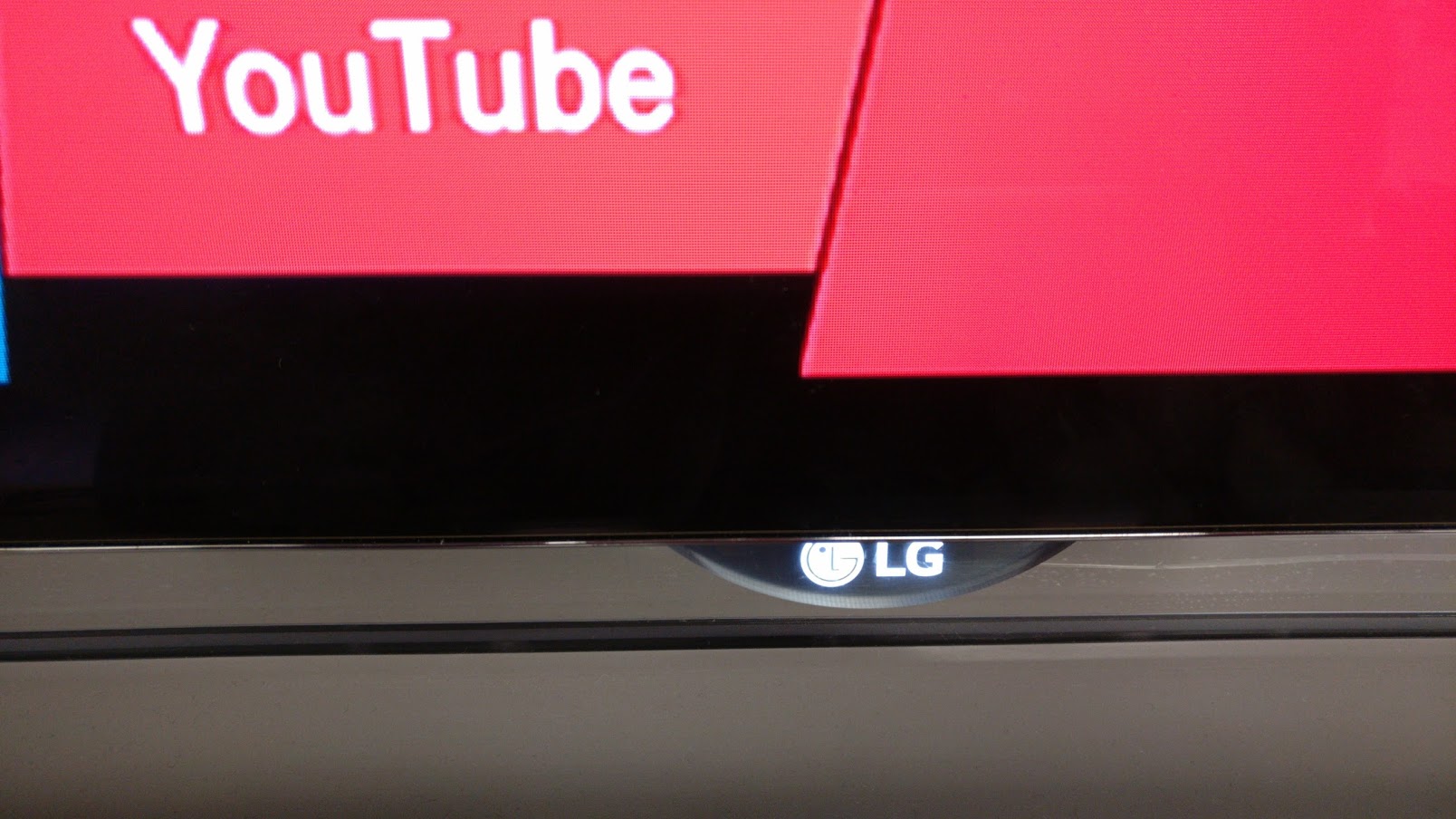OLED displej je skutečně černý