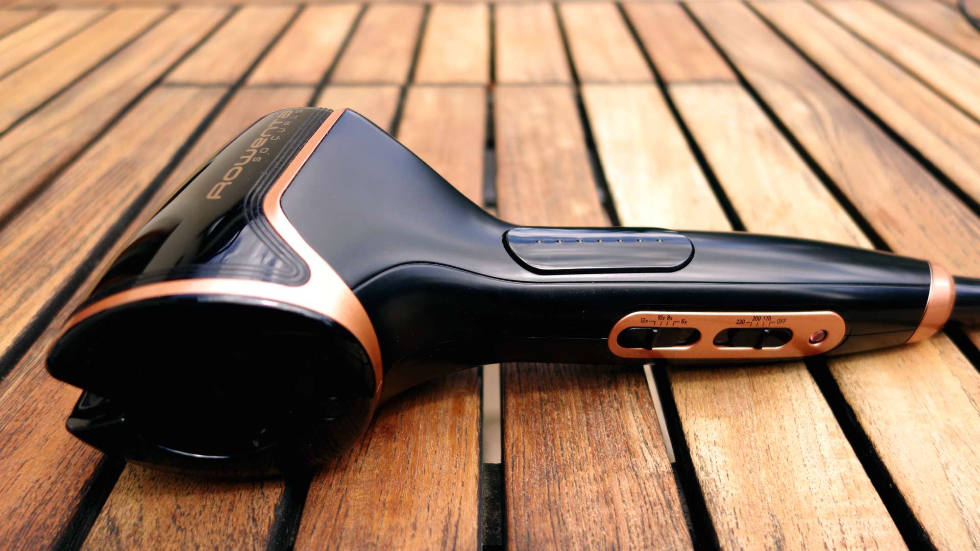 Recenze Rowenta So Curls: kulma, která pracuje sama