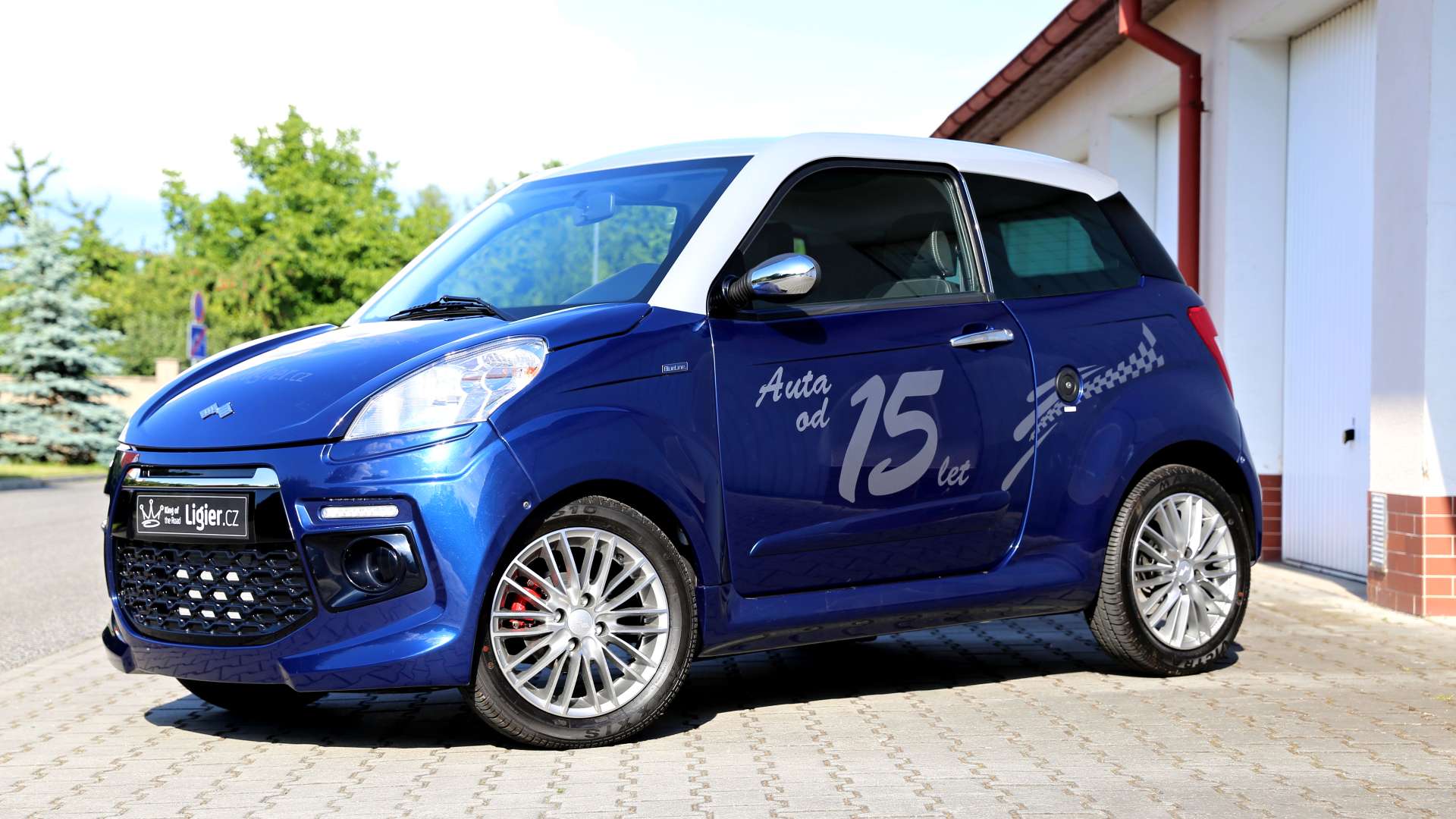 Ligier JS50L: Vyhraj káru pro patnáctiletý