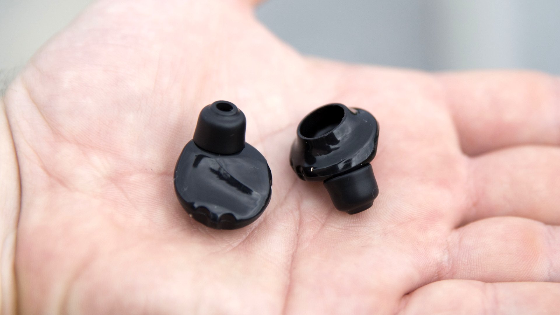 Recenze JBL Yurbuds Inspire 400: Parádní na sport
