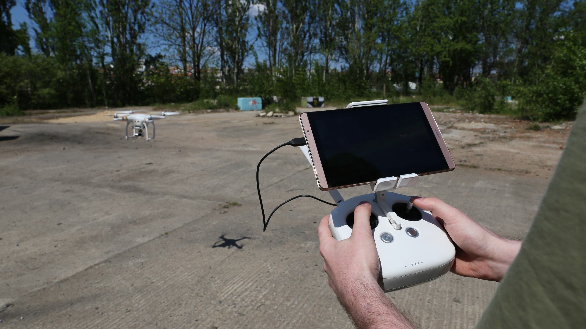Recenze DJI Phantom 3 Pro: opravdu dobrý dron Recenze DJI Phantom 3 Pro: opravdu dobrý dron