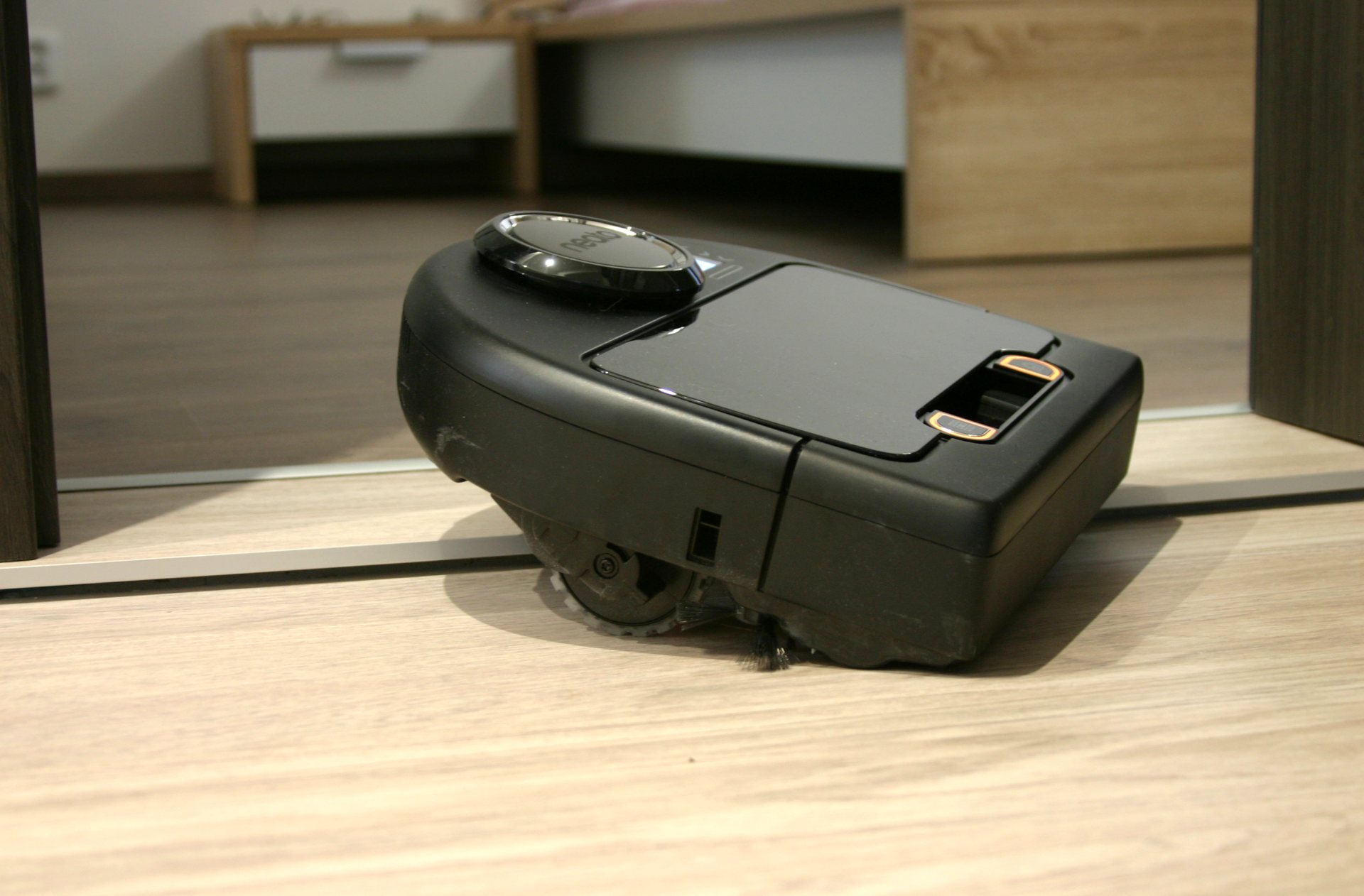 Konec vysávání, teď mám robota Konec vysávání, teď mám robota