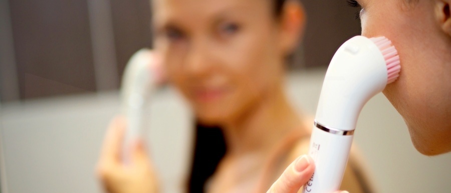 Recenze Braun Face 830: Epilace a čištění na 1 *
