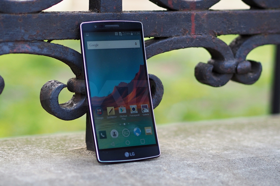 LG G Flex 2