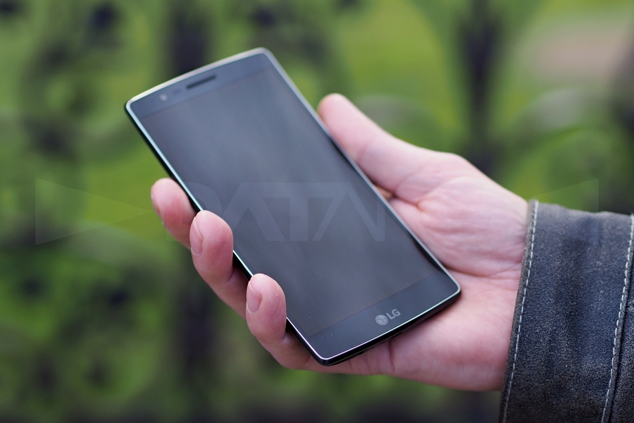 LG G Flex 2