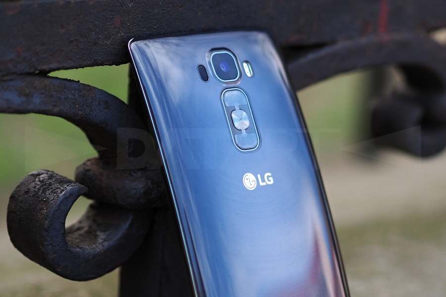 LG G Flex 2