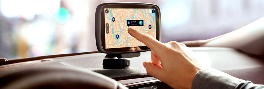 Soutěž o 3 TomTom navigace TomTom v autě