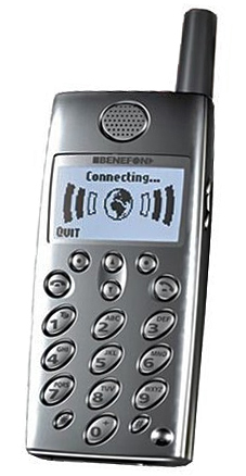 Jeden z prvních DUAL SIM telefonů Benefon Q