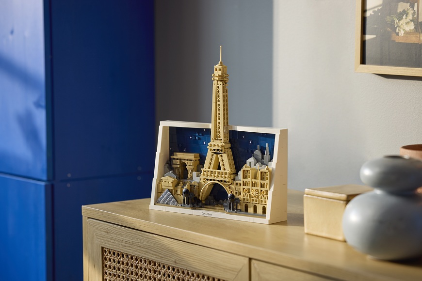 Stavebnice LEGO – Eiffelova věž jako obraz.