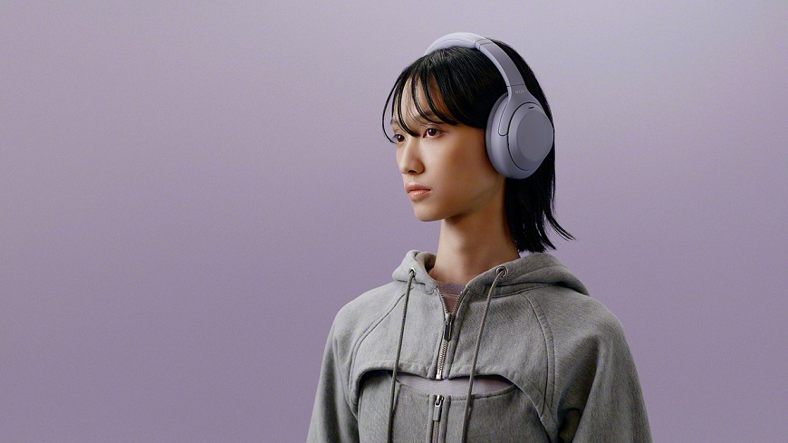 Sony představuje nová sluchátka. Kombinují styl, pohodlí, ANC, dlouhou výdrž a kvalitní zvuk v moderním designu Sluchátka Sony WH-1000XM4C v levandulové barvě.
