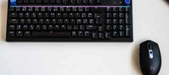 Herní klávesnice Logitech a myš